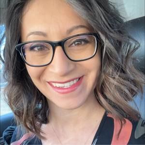 Meet your Posher, Araceli